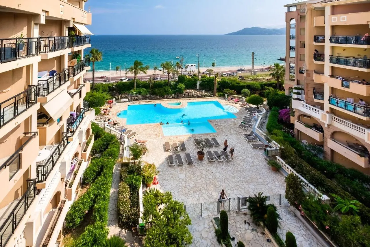 Palme D'Or Apartment Cannes 0*,  France